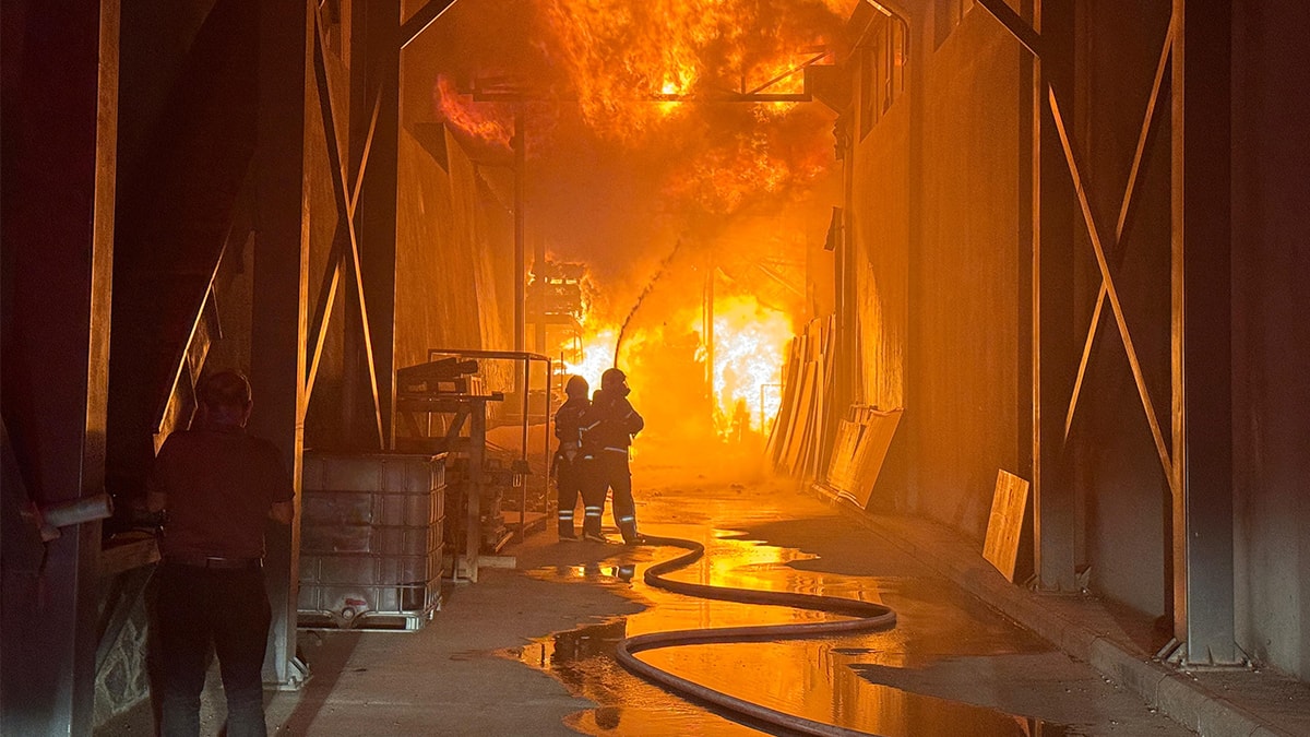 Kahramanmaraş'ta ahşap fabrikasında yangın