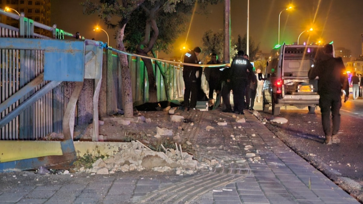 Kontrolden çıkan motosiklet takla attı: 2 kişi hayatını kaybetti