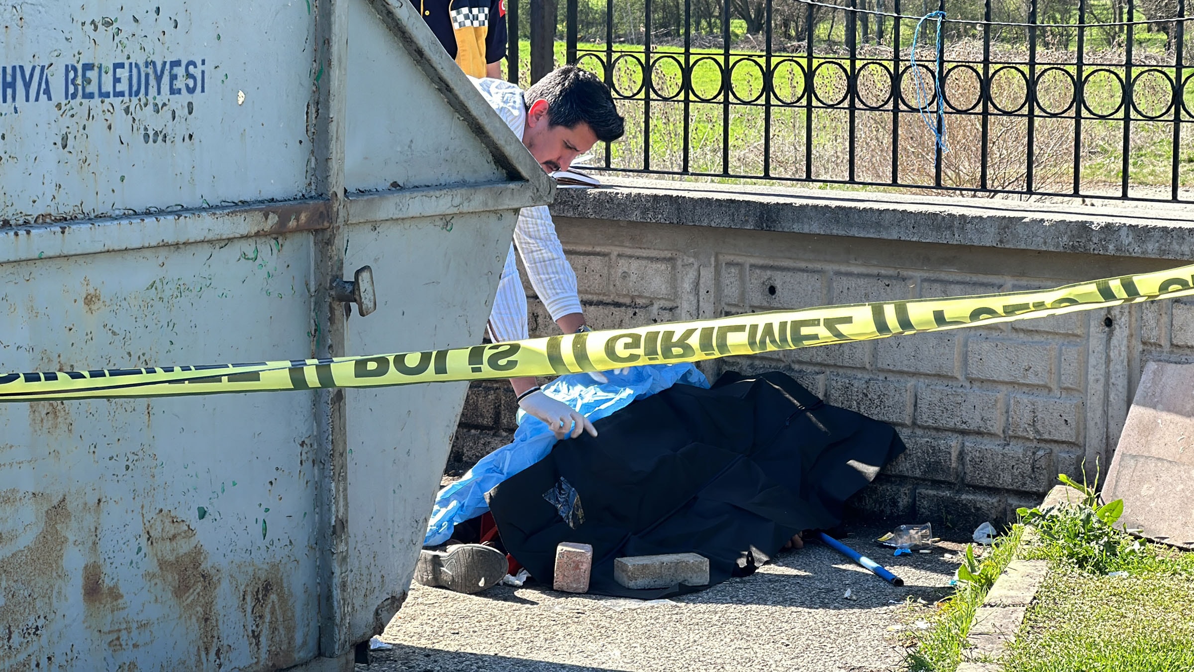 Otobüs terminalinde ceset bulundu