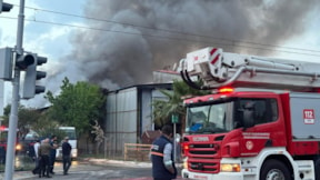 İzmir'de fabrika yangını: Kontrol altına alındı