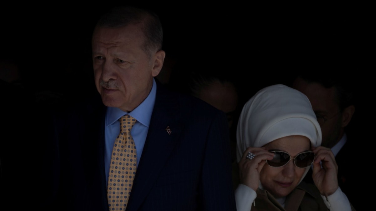 İngiliz bulvar gazetesi bile seçimlere şaştı: Erdoğan'ın partisinin en büyük yenilgisi