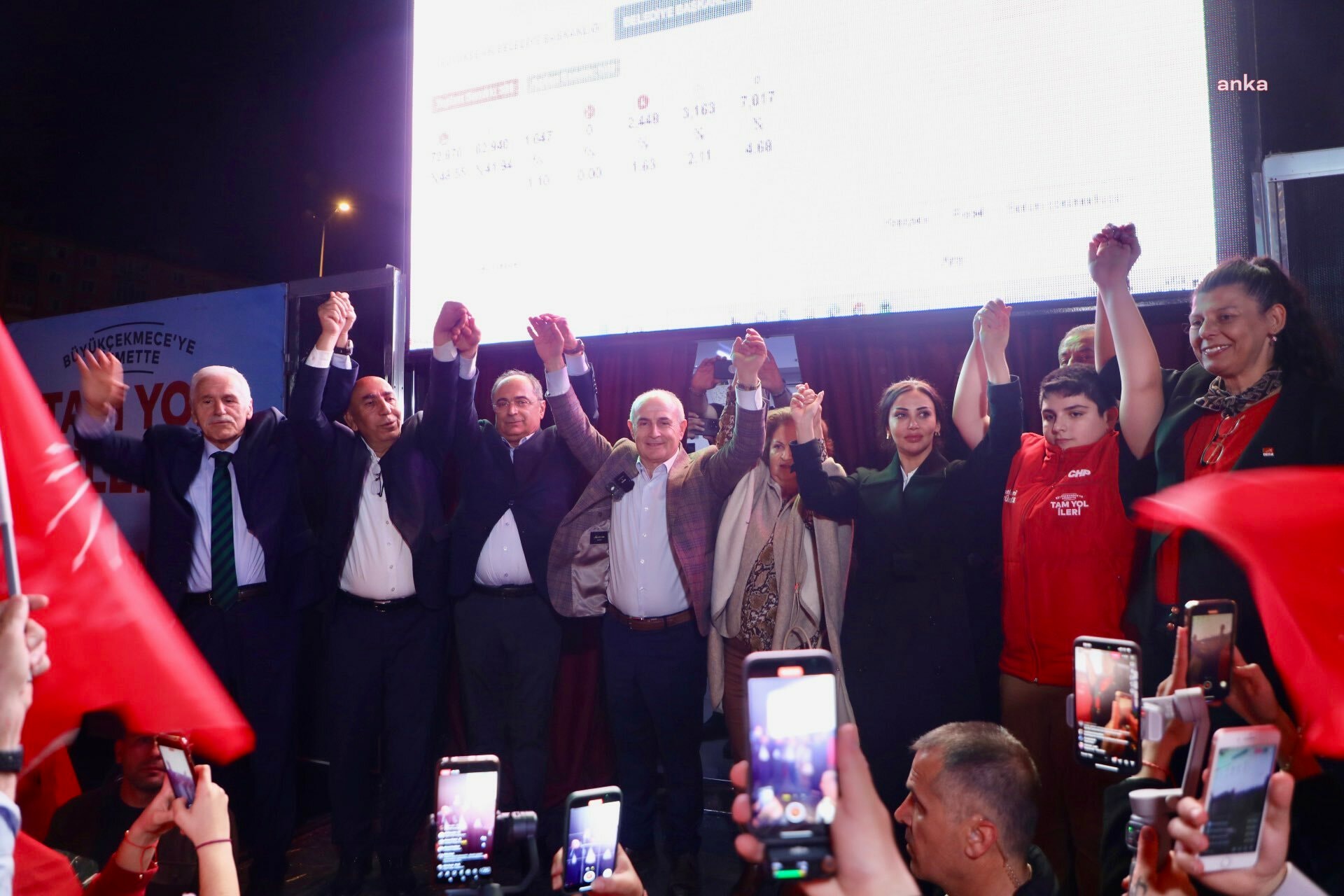 CHP'li Hasan Akgün 7'nci kez kazanarak rekor kırdı