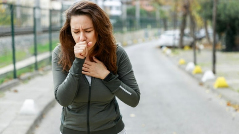 Hasta mısınız yoksa alerjik mi: Öksürüğünüz ne anlama geliyor?