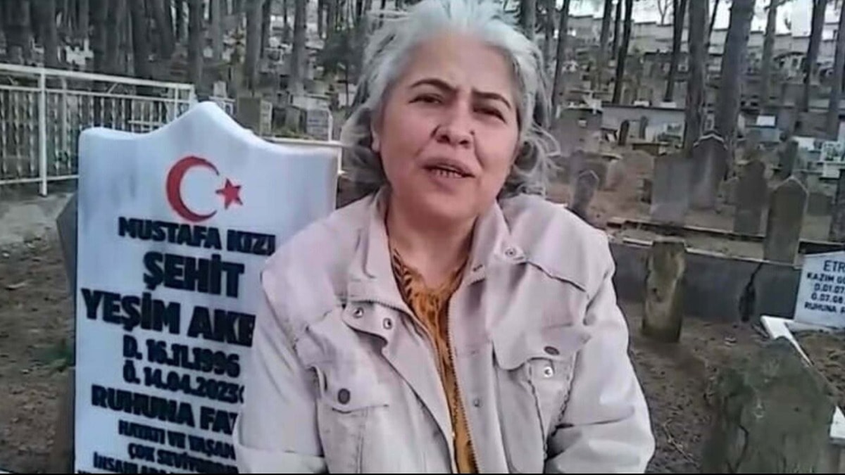 Polis lojmanında ölü bulunmuştu... Acılı annenin hüzünlü bayramı