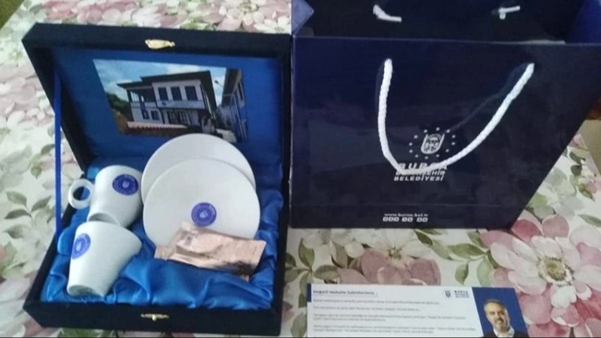 AKP’nin kaybettiği belediyeler termos lokum ve çikolataya milyonlar dökmüş
