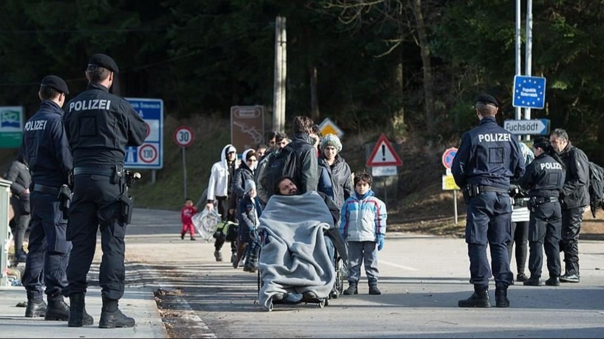 Türklerin iltica başvurusu yüzde 85 arttı