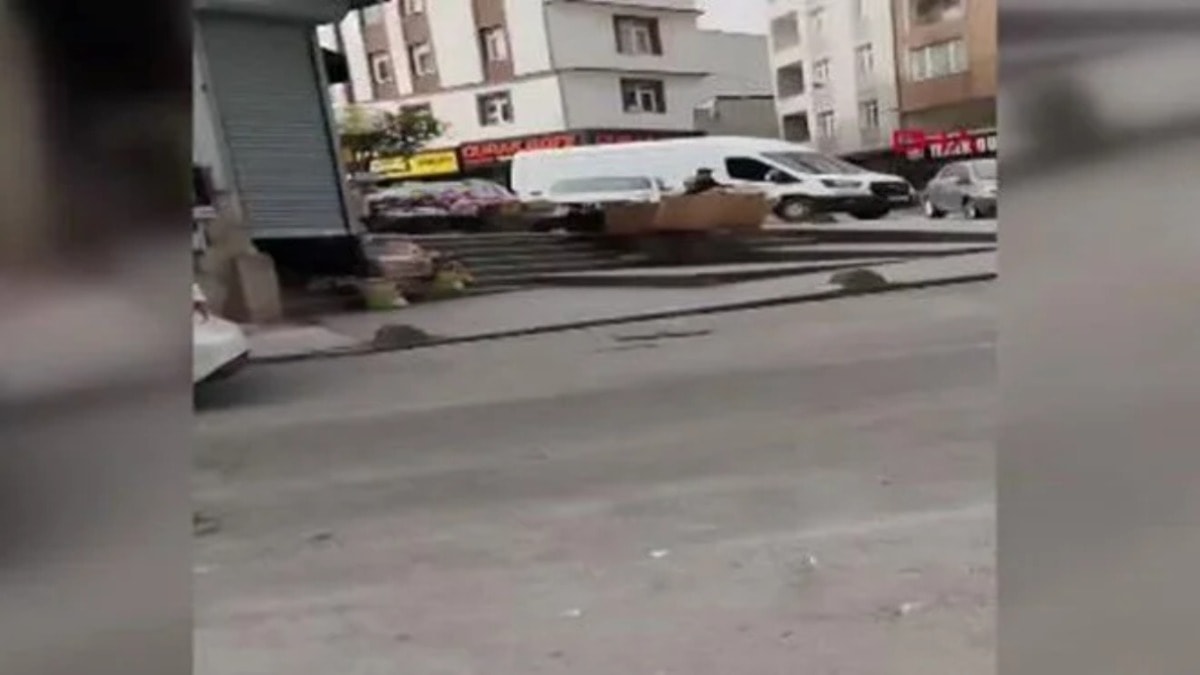 İstanbul'da soyguncuya linç girişimi