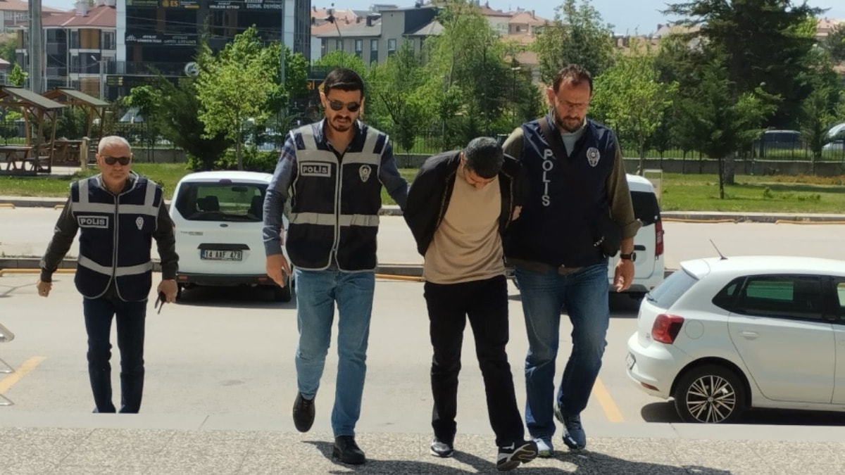 İş insanının parasını gasp eden çetenin liderin yakalandı