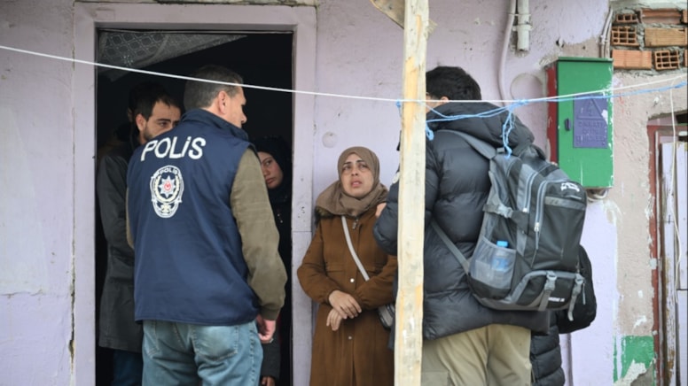 "Niye devamsızlık yapıyorsunuz? diye gittiler, kaçak göçmen yakaladılar