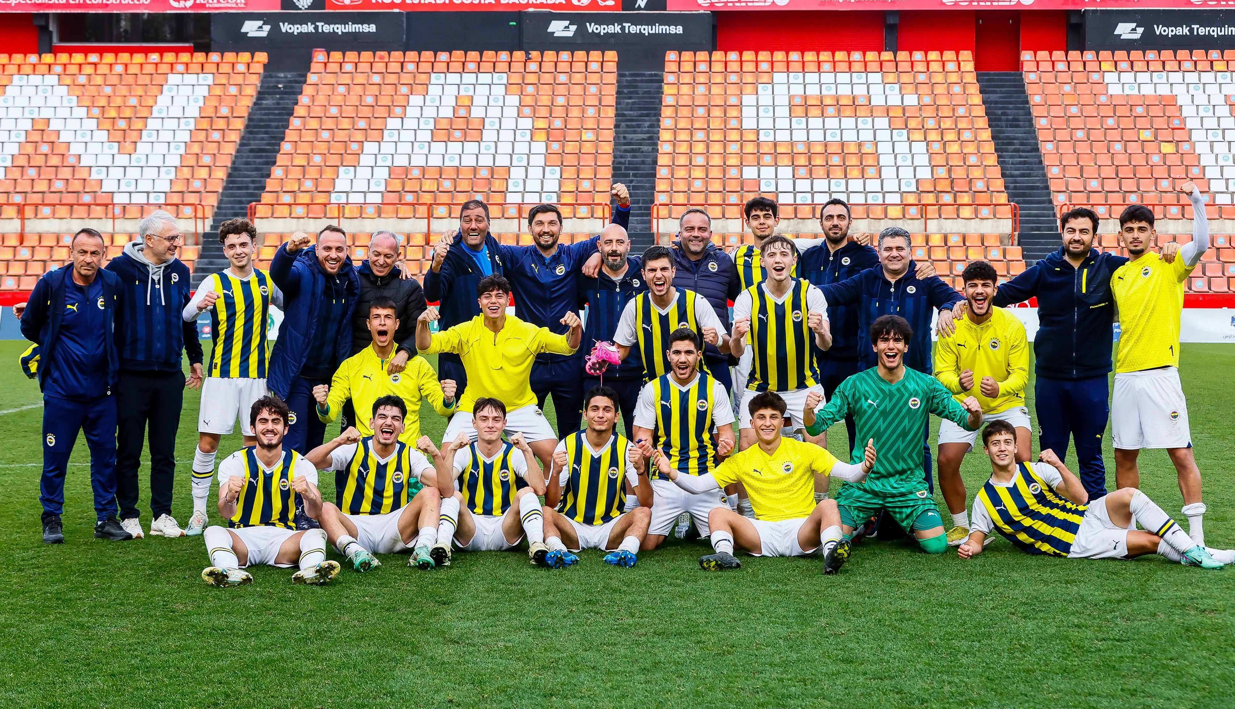 Fenerbahçe'nin Süper Kupa planı: U19 takımıyla 9 kişi!