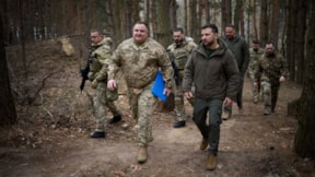 Zelenskiy: Bir ayda Rusya 400'den fazla füze ile saldırdı