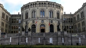 Norveç Parlamentosu'nda bomba ihbarı