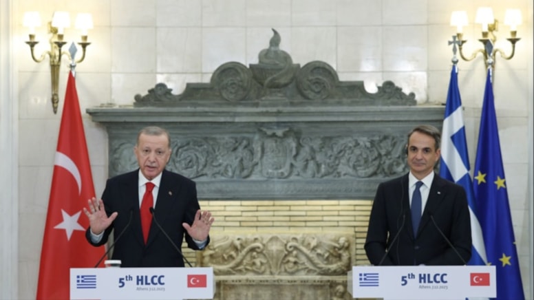 Türkiye ile Yunanistan arasında yeni kriz: Karşılıklı sert ifadeler kullanıldı