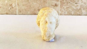 Aydın'da iki bin yıllık heykel başı ele geçirildi
