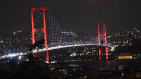İstanbul'da tarihi yapılar otizmliler için aydınlatılacak