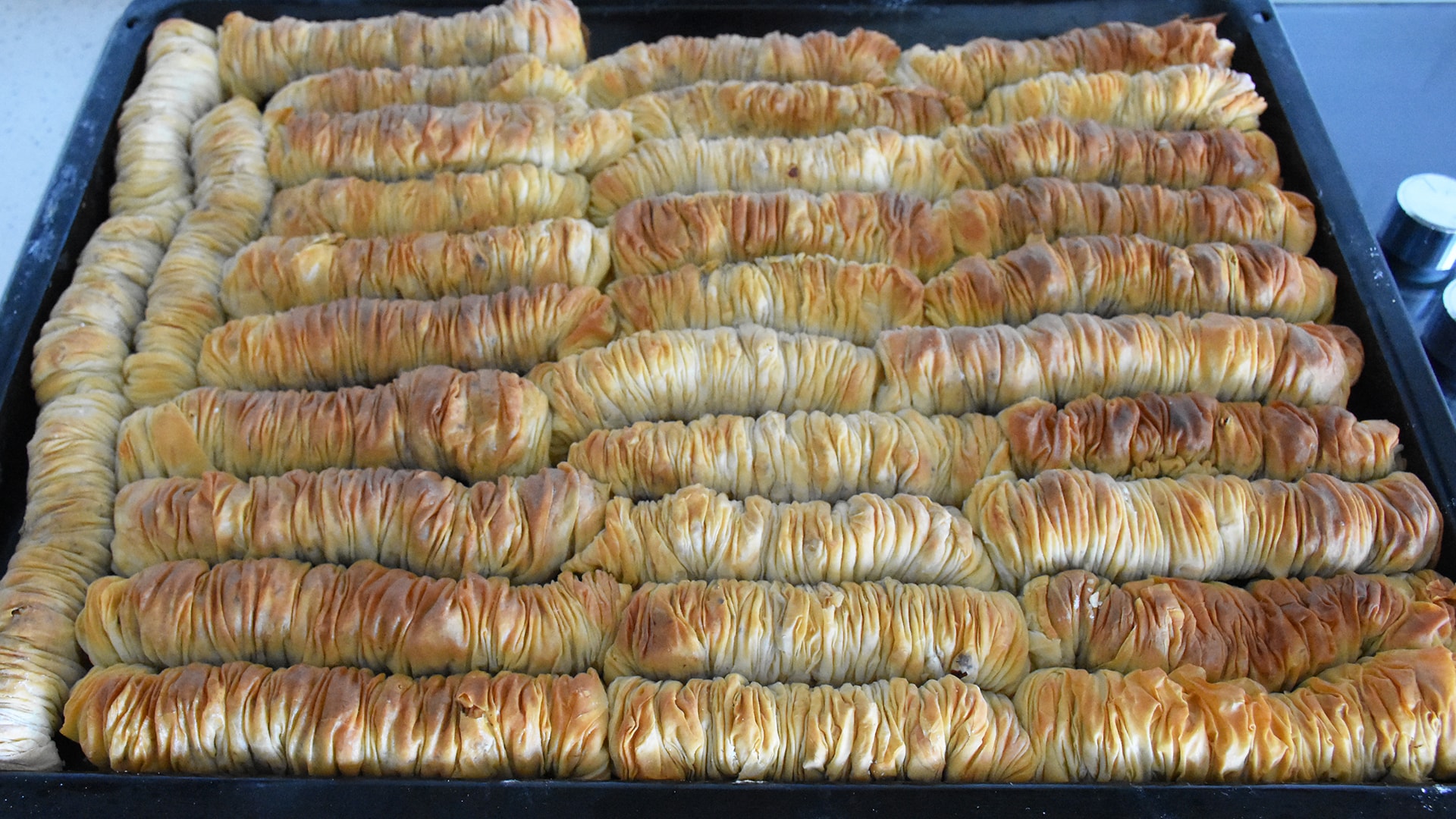 Ordu fındıklı burma tatlısı bayrama hazırlanıyor