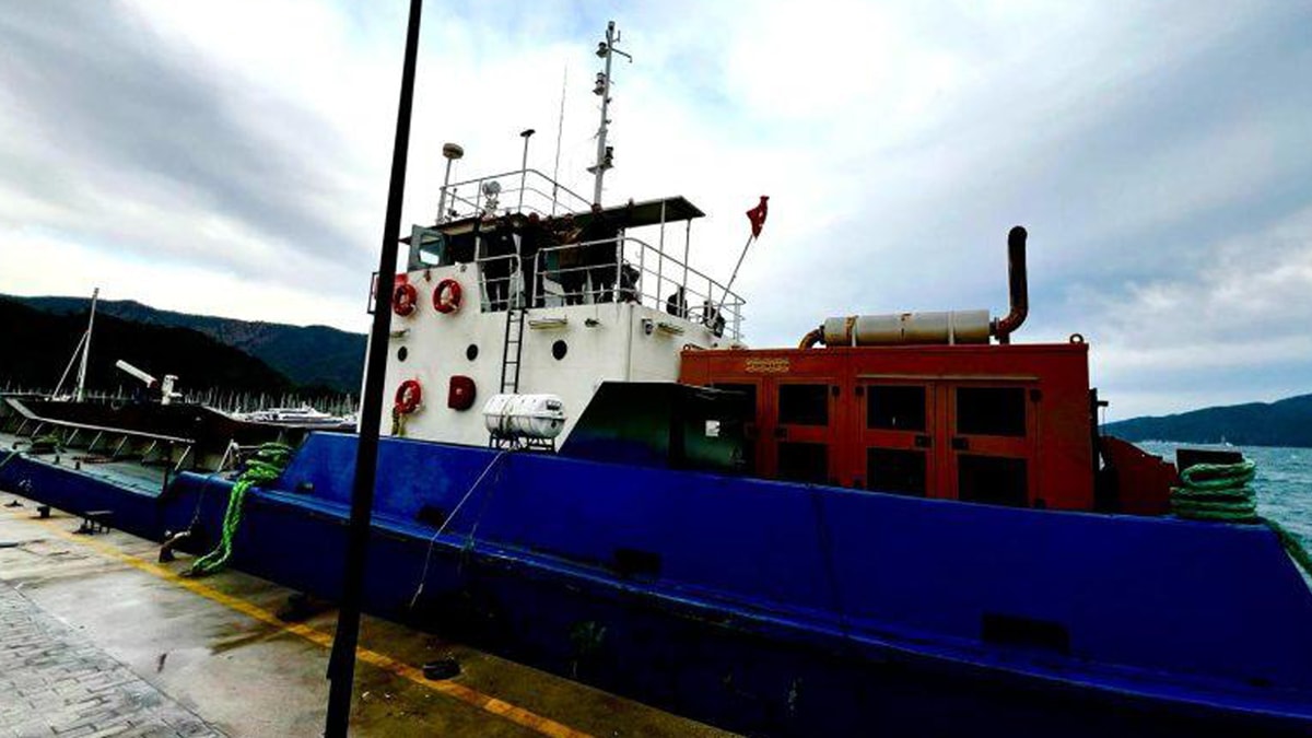 Seçimi kazanamayınca çamur temizleyecek gemiyi geri çağırdılar