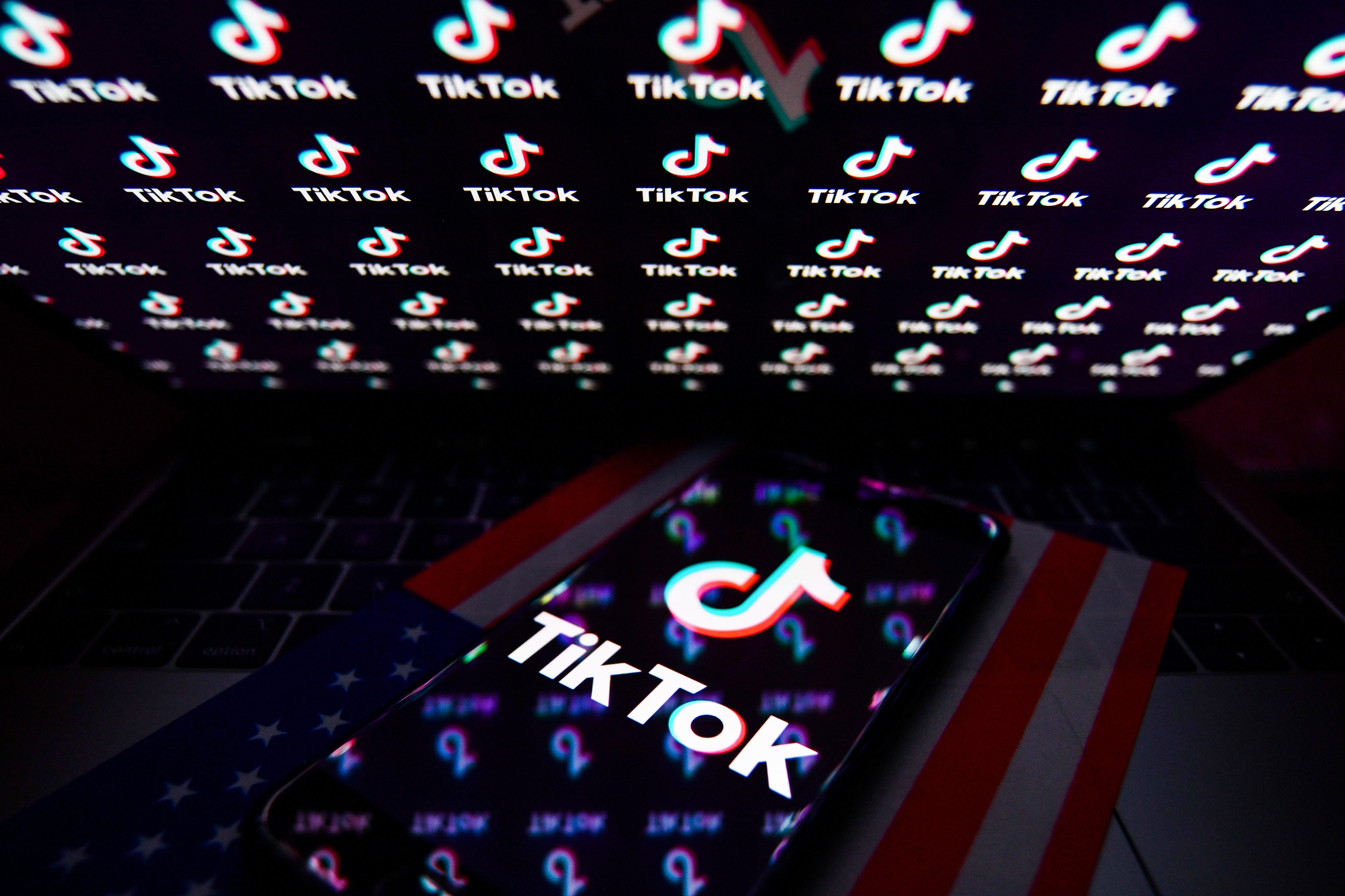FBI, TikTok'u hedef aldı... Kullanıcıların verilerini kontrol ediyor