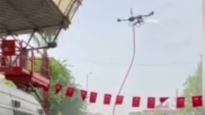 Deneme uçuşu yapan yangın söndürme dronu düştü
