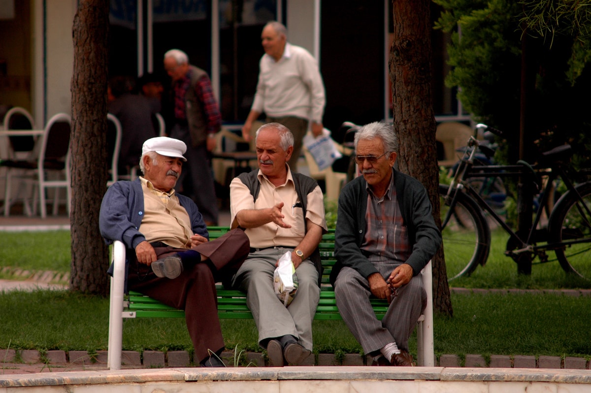 Emekli, pahalılıktan huzurevine kaçıyor