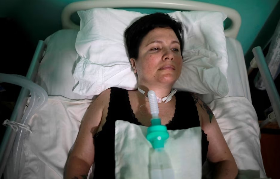 İlk kez dejeneratif hastalığı olan bir kişiye ötenazi uygulandı