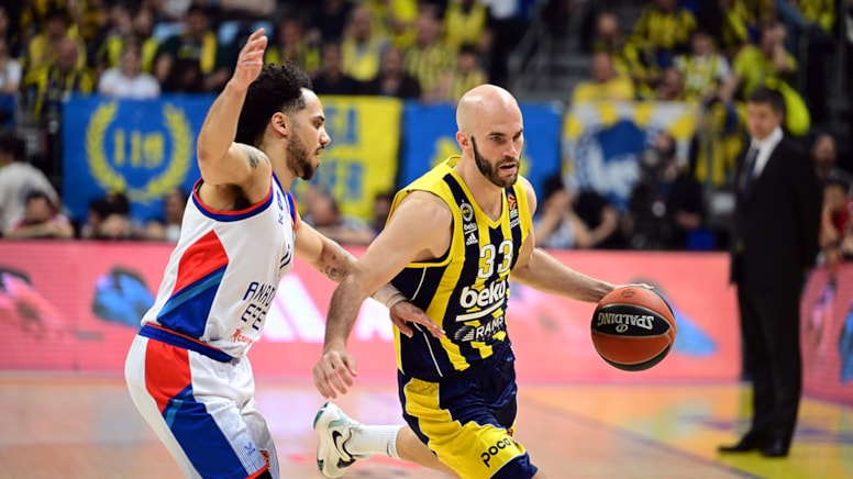 Euroleague'de Türk derbisi: Anadolu Efes, Fenerbahçe Beko'ya üstünlük sağladı