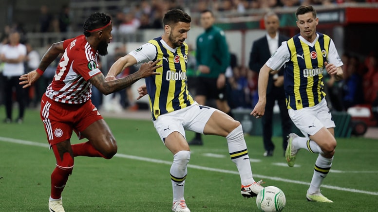 Fenerbahçe, Olympiakos'a karşı tarih yazmaya hazır