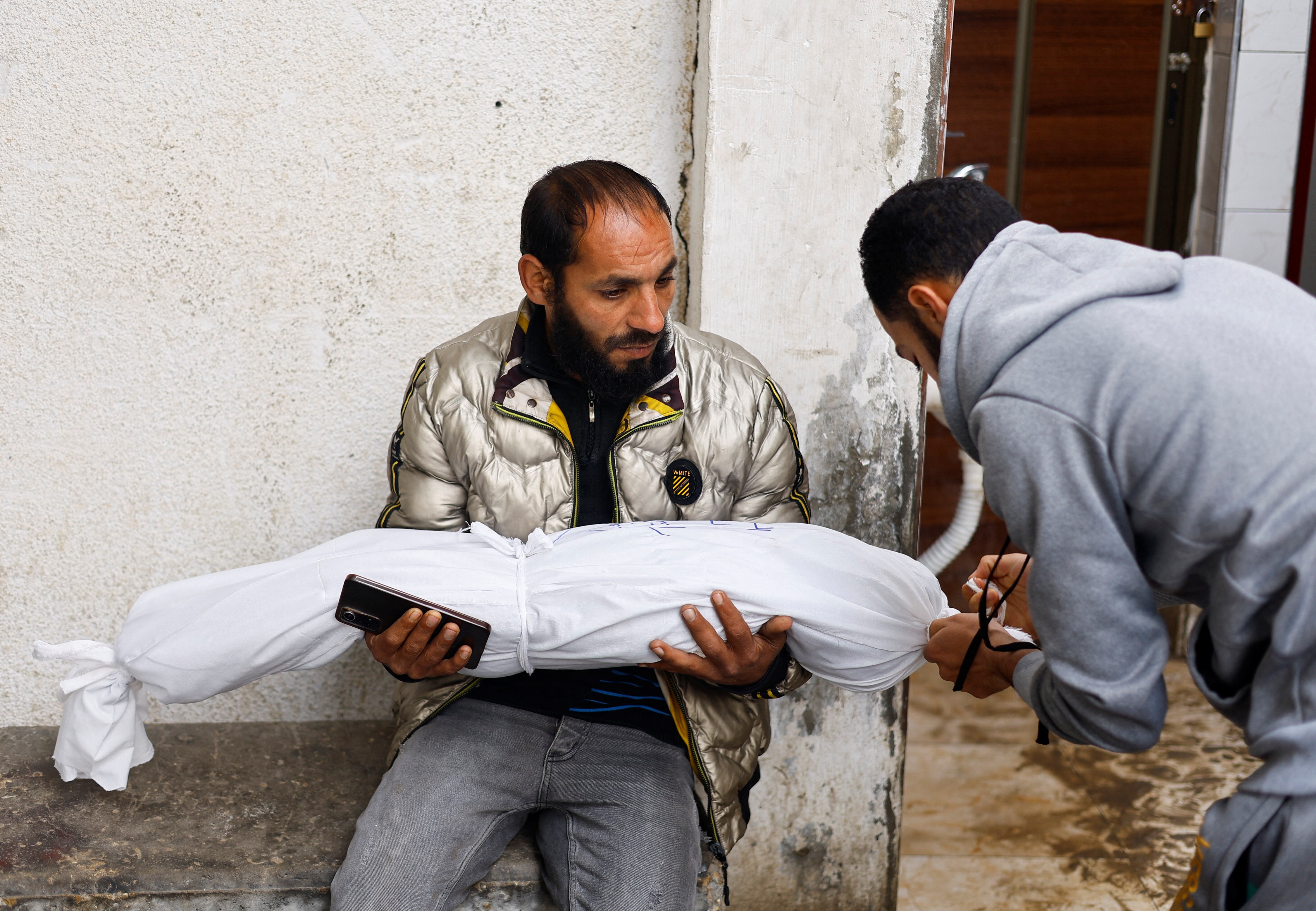 Gazze'de can kaybı 34 bini aştı