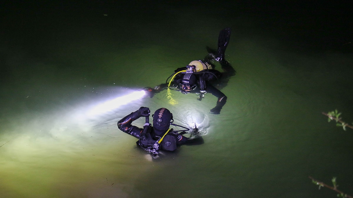 Yeğenini kurtarmak isteyen amca da boğuldu