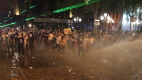 Gürcistan'daki hükümet karşıtı gösterilerde 63 kişi gözaltına alındı