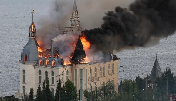 Rusya, Harry Potter Kalesi’ni vurdu