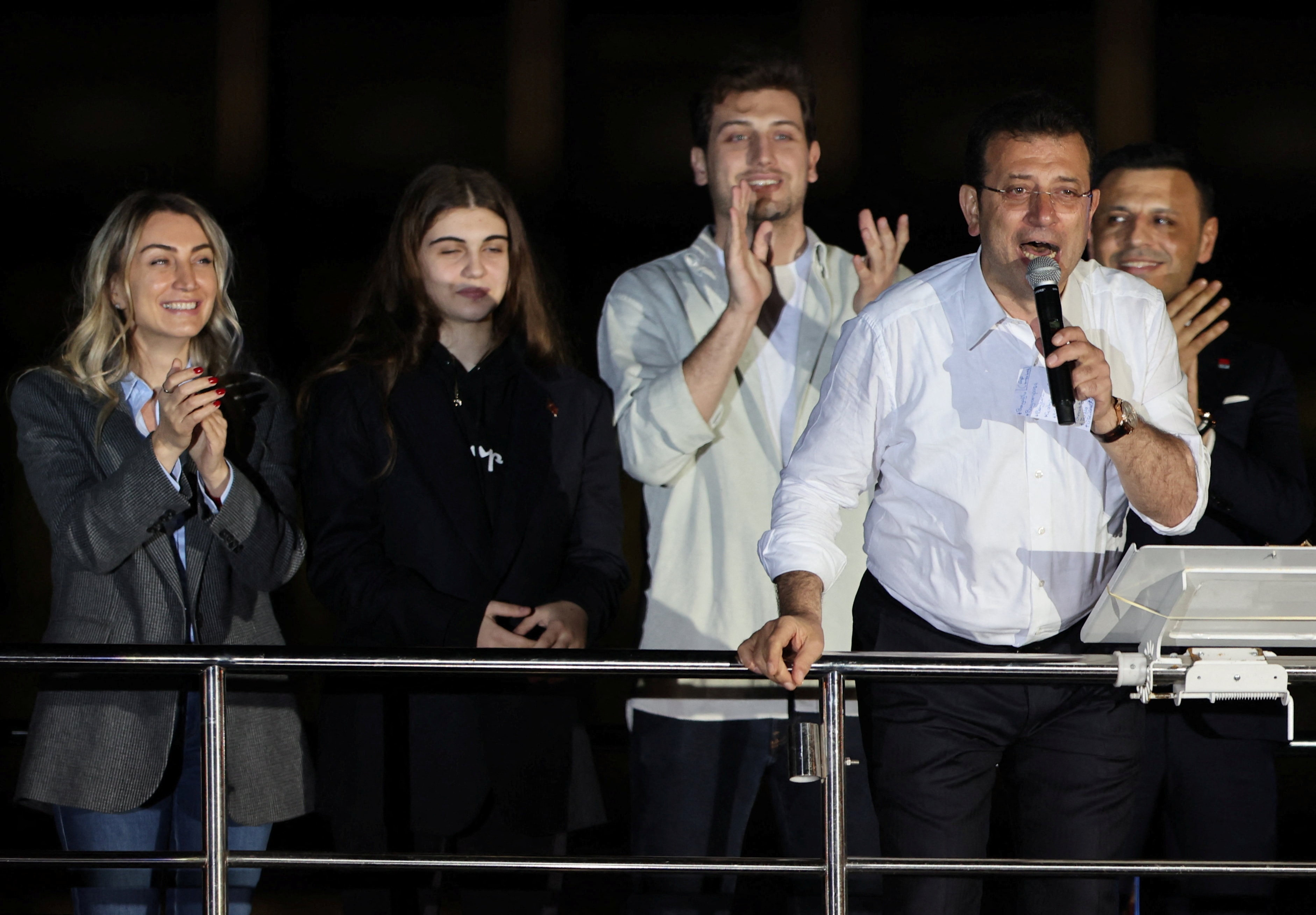 İmamoğlu, seçim zaferini Economist'te yazdı: Siyasi dinamiklerde değişimin işareti