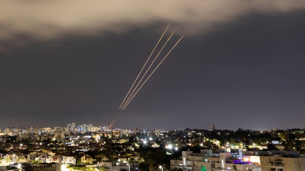İsrail Ordu Radyosu: ABD sistemleri İran füzelerini önleyemedi