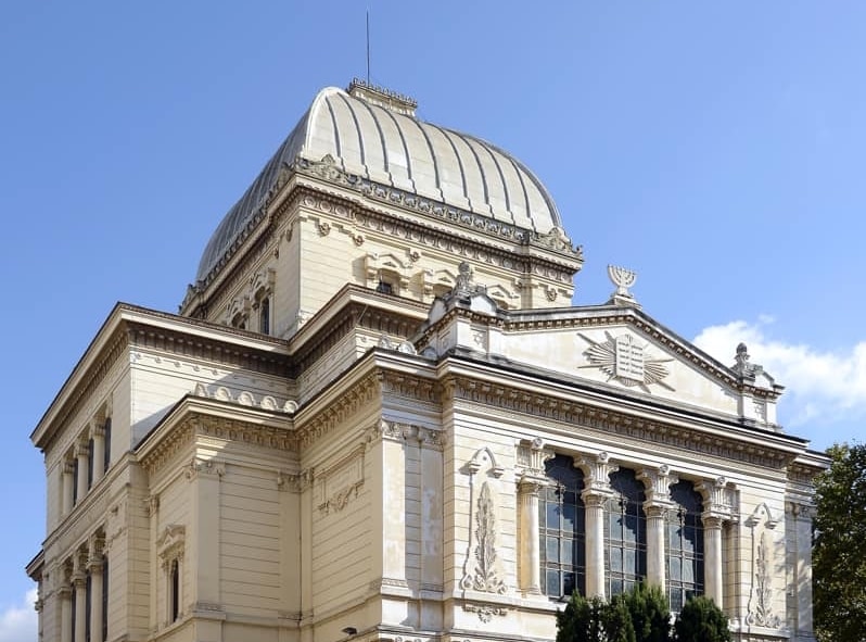 İsrail'in yurt dışı temsilciliklerinde alarm