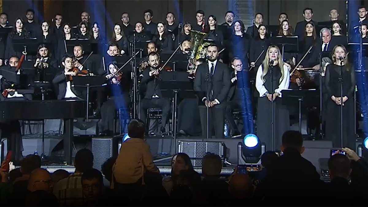 Meclis'te 23 Nisan konseri