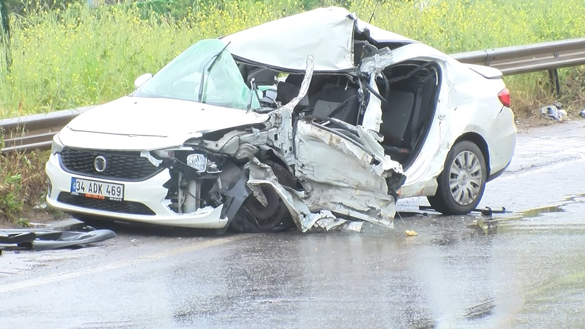 İstanbul'da feci kaza: Ölü ve yaralılar var
