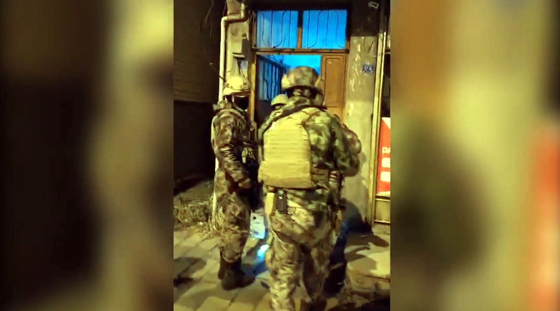 Bitlis merkezli 3 ilde uyuşturucu operasyonu: 11 tutuklama