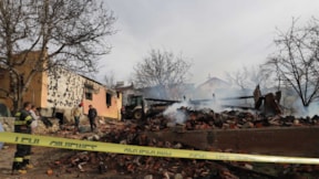 Ekmek pişirme ateşi felakete neden oldu: 4 ev, 2 ahır ve traktör yandı