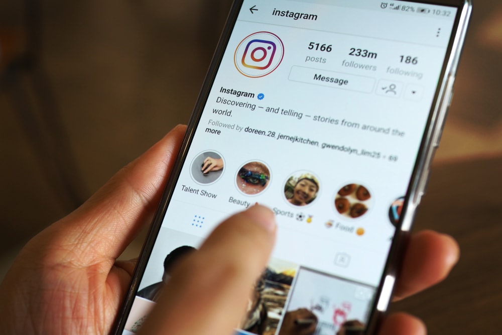 Meta'dan Instagram mesajlarına yapay zekâ desteği