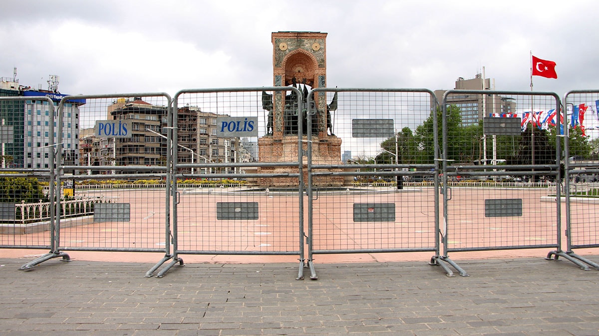 İstanbul'da en kapsamlı 1 Mayıs ablukası... Şehirde hayat duracak