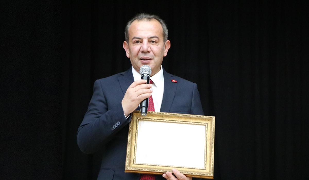 Mazbatasını alan Tanju Özcan'dan 'Ankara' mesajı