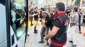 Van Büyükşehir protestolarına sert müdahale: Gözaltılar var