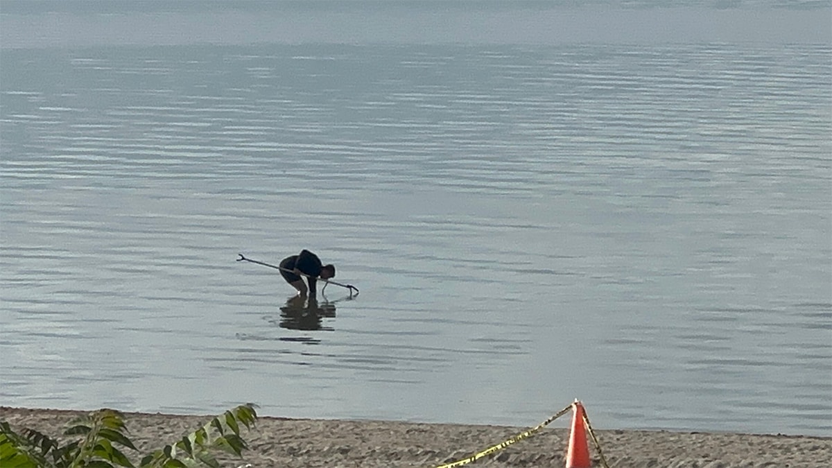Eğirdir Gölü, el bombalarından temizledi