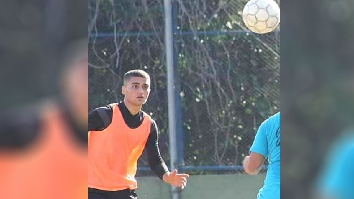 Doktor tavsiyesiyle futbolu bırakmıştı, halı saha maçında öldü