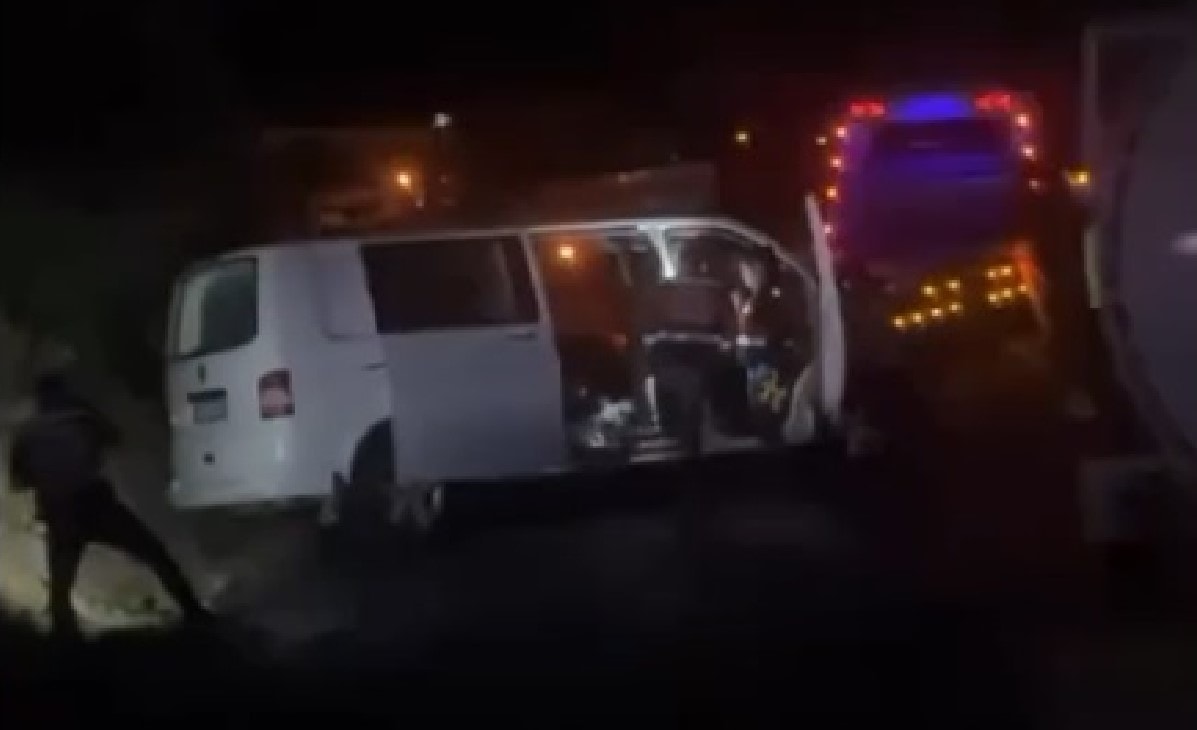 Kız istemeden dönerken tankerle çarpıştılar: Çok sayıda yaralı var