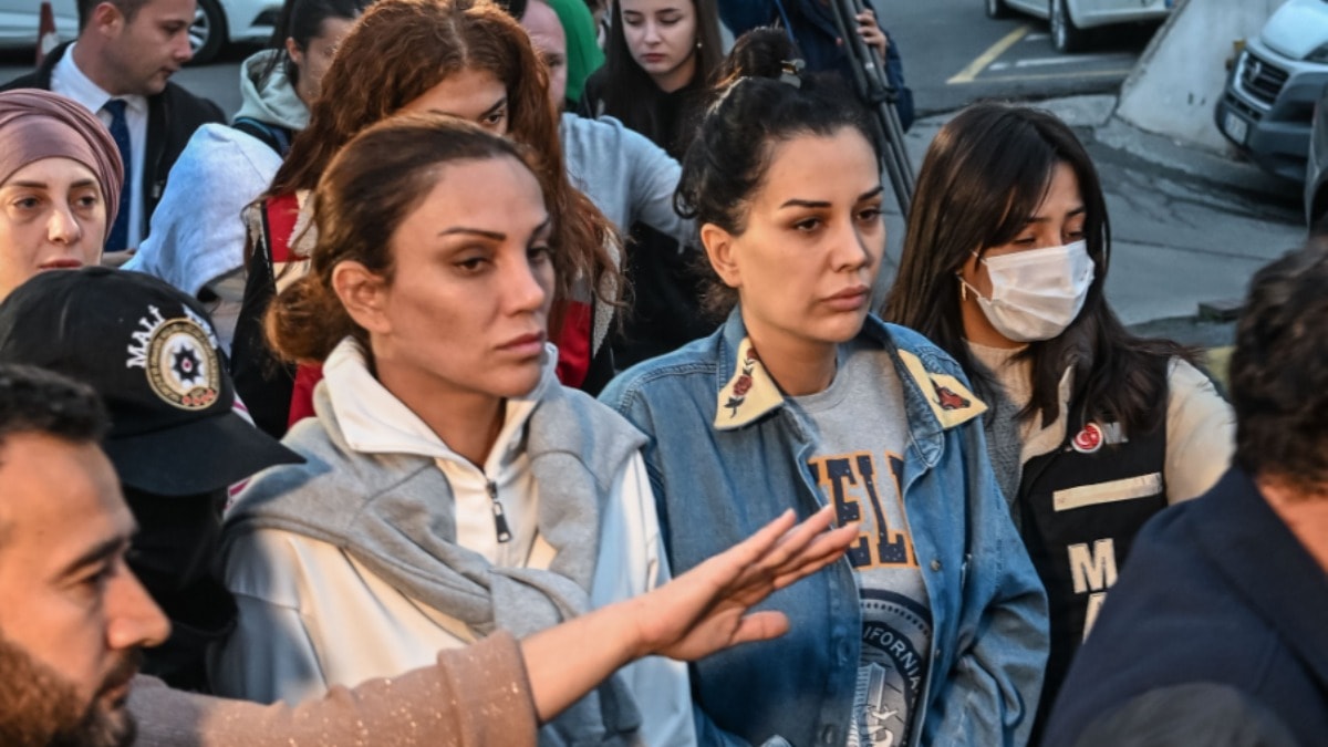 Dilan Polat sinir krizi geçirdi: Kendine zarar verdi