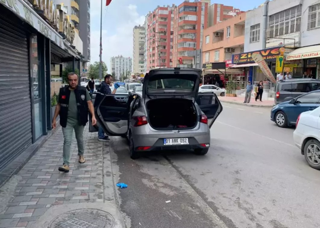 Oğlunun gözü önünde maganda kurşunuyla öldürüldü