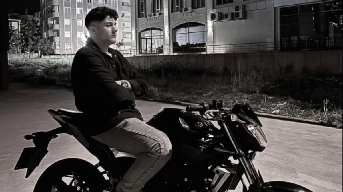 Sakarya'da feci kaza: Motosikletli genç öldü