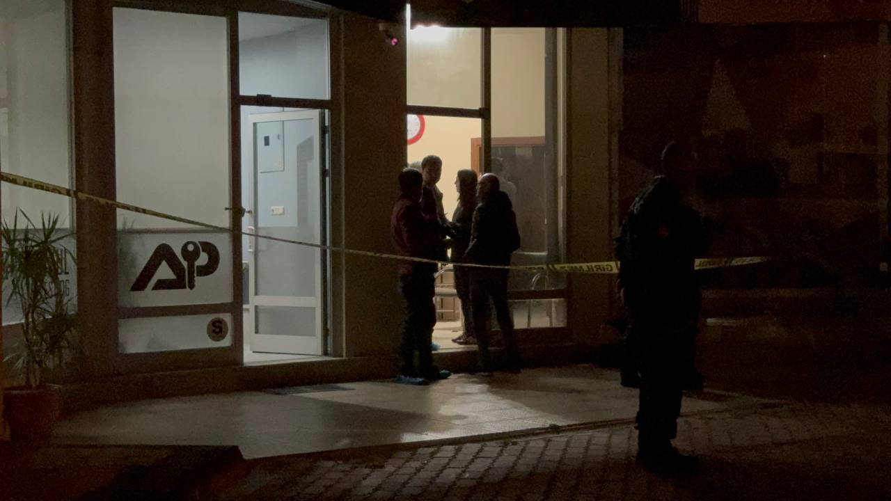 Emlakçı, tartıştığı mimar arkadaşı katletti