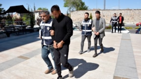 Kendilerini polis olarak tanıttılar: 12 milyon lira vurgun yaptılar